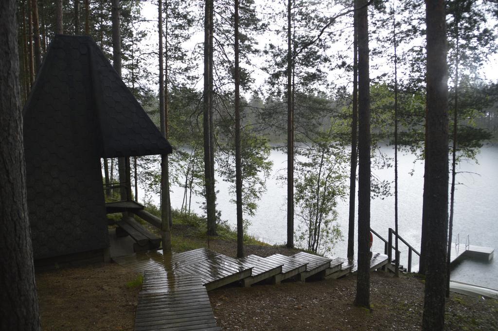 Maatilamatkailu Heikin Tupa Villa Ylipaa Buitenkant foto